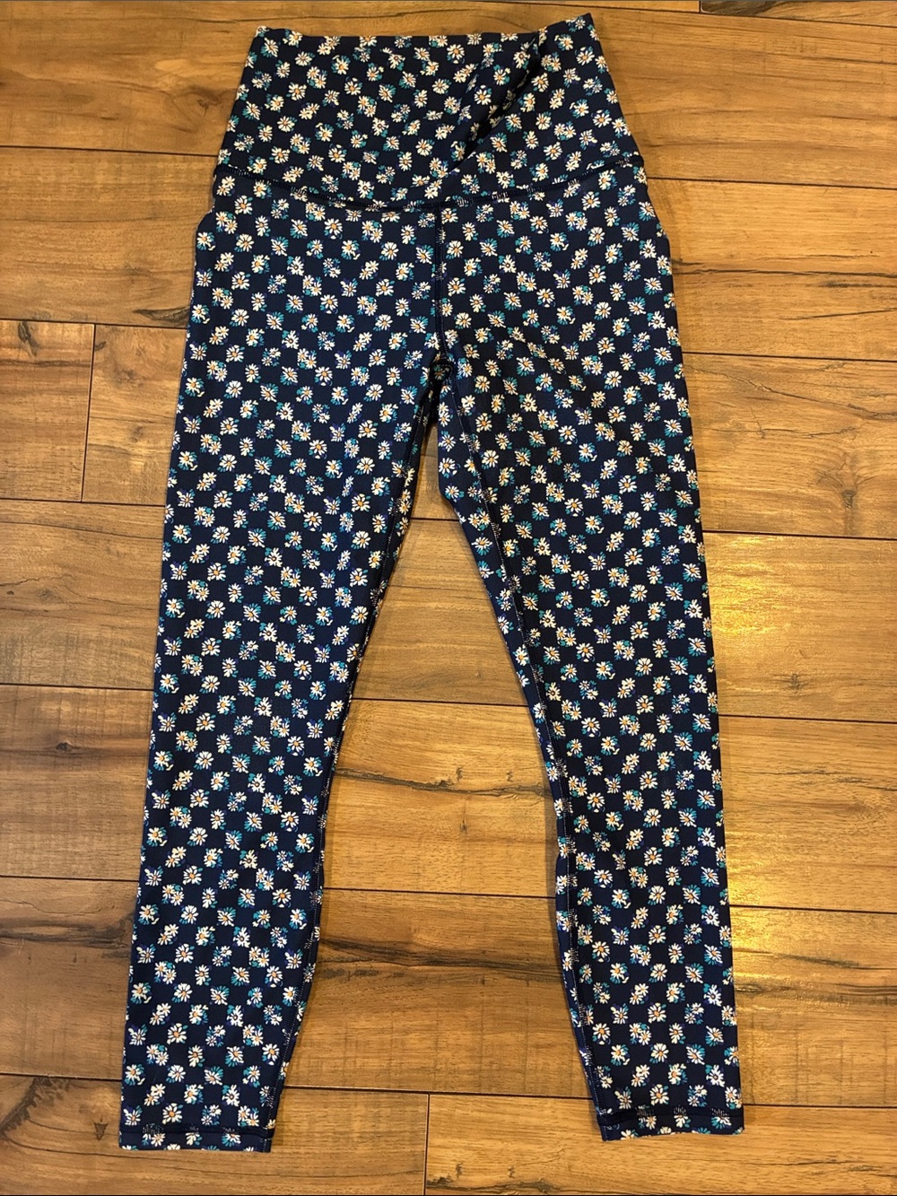 Fabletics Navy Floral High-Waist Leggings with White & Teal Daisies